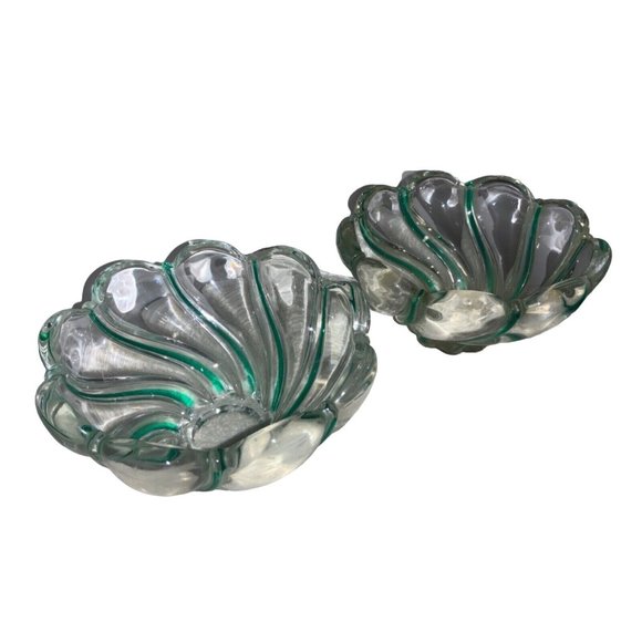 2 Clear Glass Bowls with Green Swirls Scalloped Edge - Picture 7 of 7